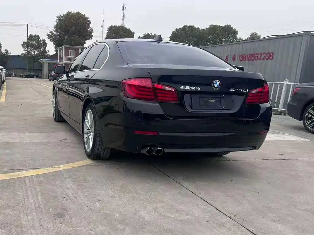 BMW BMW 5 Series 2013 525Li Leading Edition 2013 - thumbnail 13