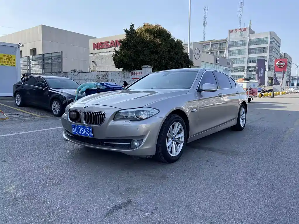 BMW BMW 5 Series 2012 523Li Luxury Model 2012