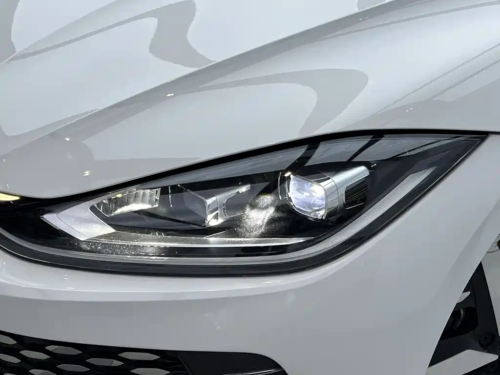 Volkswagen Lamando 2022 Lamando L 280TSI DSG Cool Spice Edition 2022 - thumbnail 6
