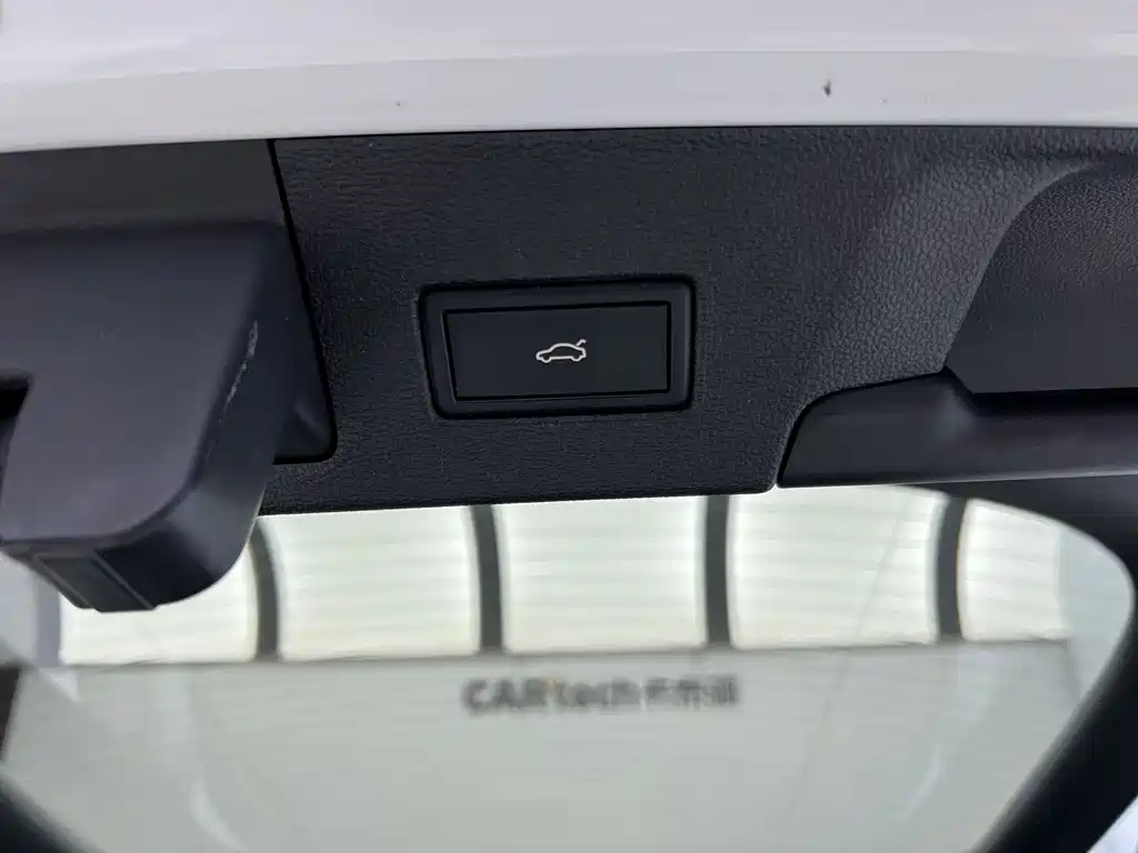Volkswagen Lamando 2022 Lamando L 280TSI DSG Cool Spice Edition 2022 - thumbnail 10
