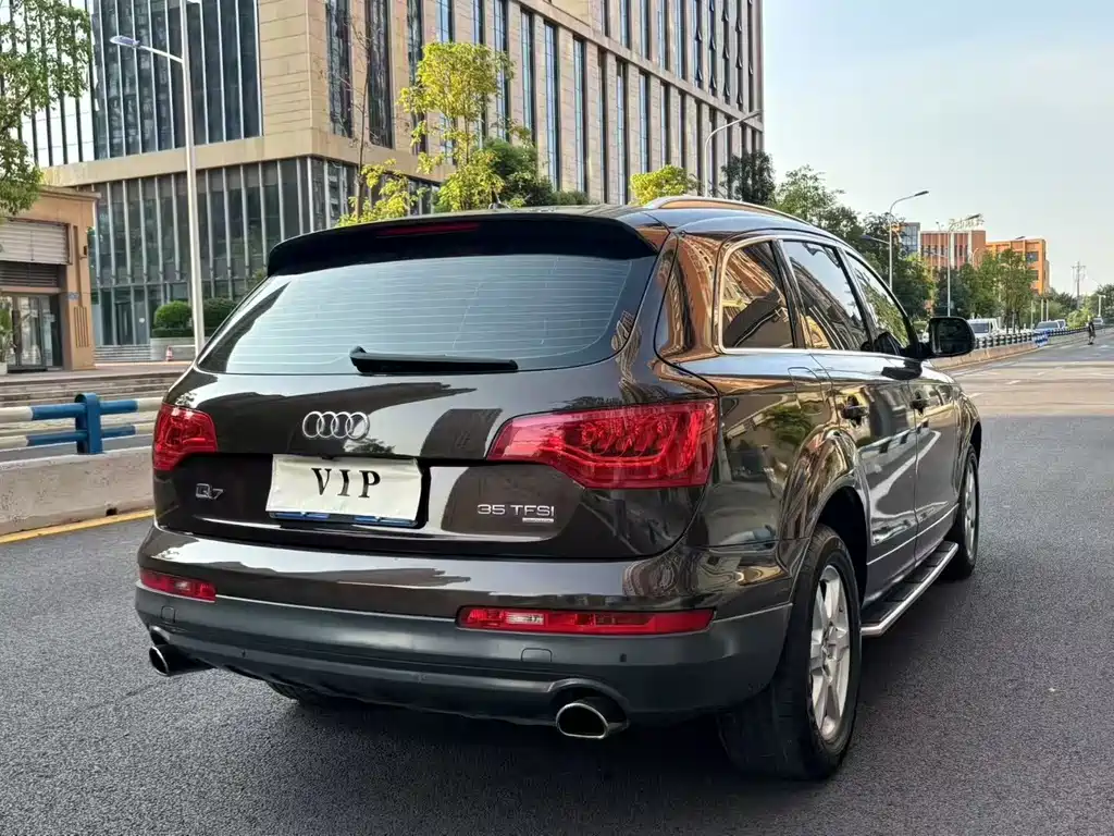 Audi Audi Q7 2015 35 TFSI Progressive Edition 2015 - thumbnail 5