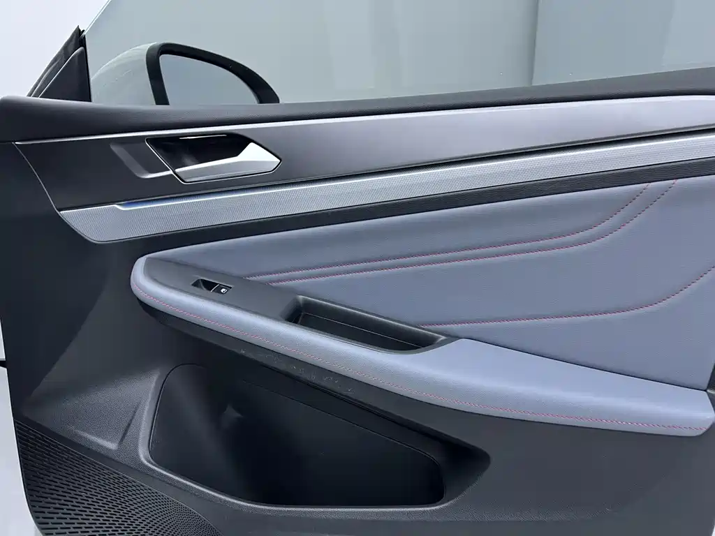 Volkswagen Lamando 2022 Lamando L 280TSI DSG Cool Spice Edition 2022 - thumbnail 18