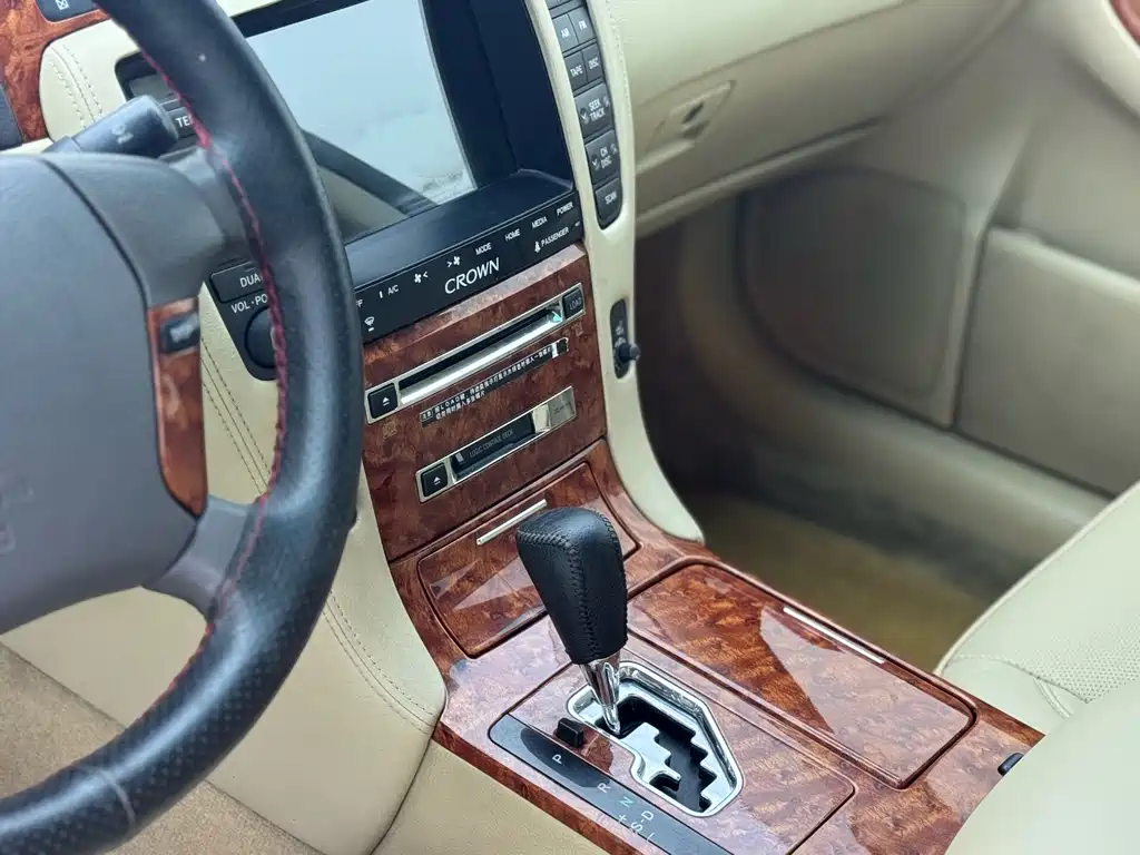 Toyota Toyota Crown 2005 2.5L Royal 2006 - thumbnail 10