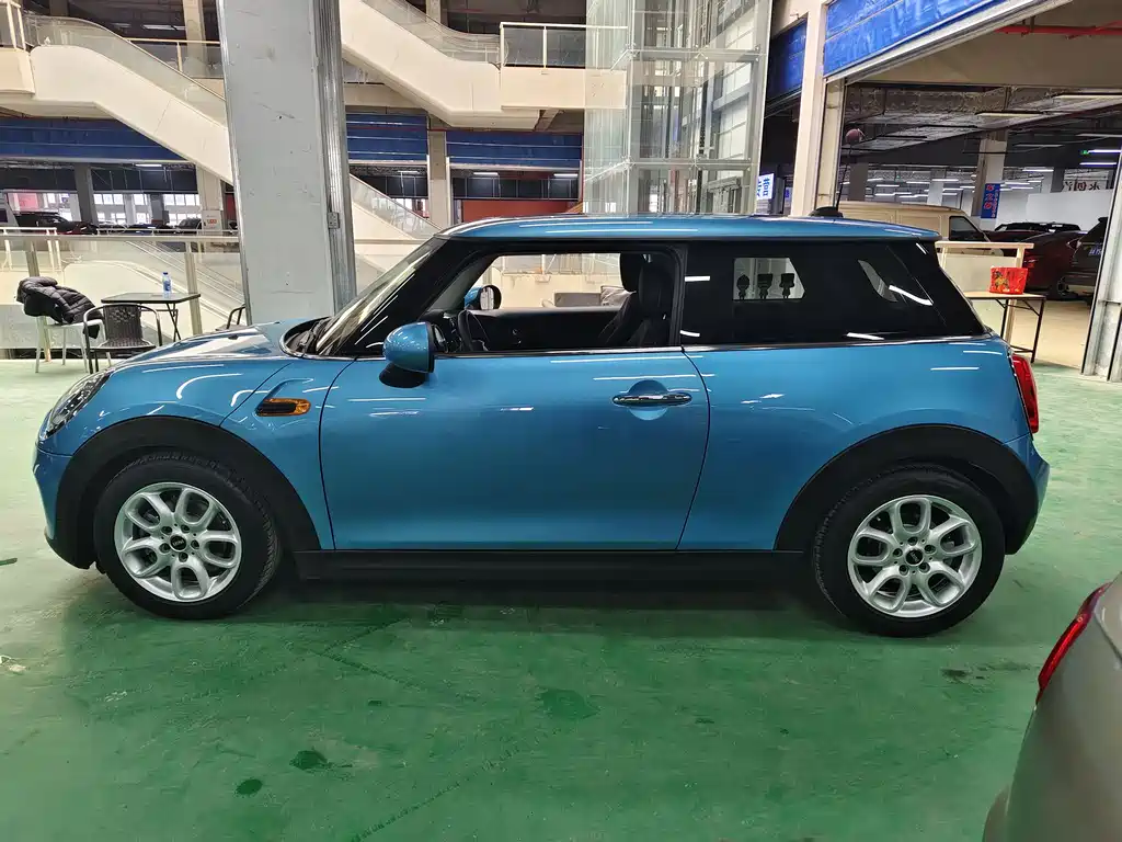 MINI MINI 2018 1.5T ONE 2019 - thumbnail 4