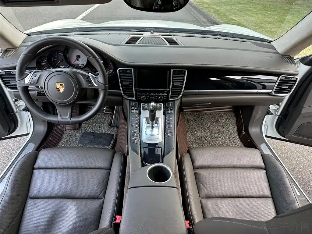 Porsche Porsche Panamera 2014 Panamera 4S Executive 3.0T 2017 - thumbnail 5