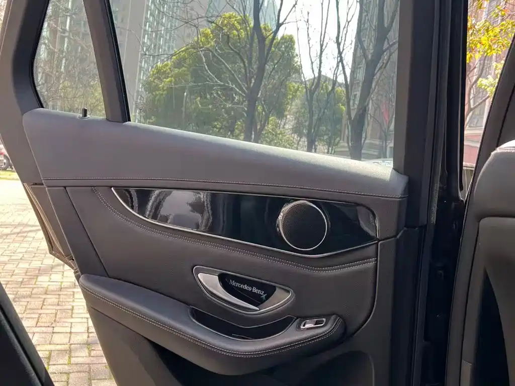 Mercedes-Benz Mercedes-Benz GLC 2016 GLC 260 4MATIC Sport Edition 2016 - thumbnail 12