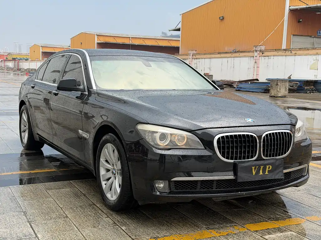 BMW BMW 7 Series 2011 740Li Steinway & Sons Limited Edition 2011 - thumbnail 2