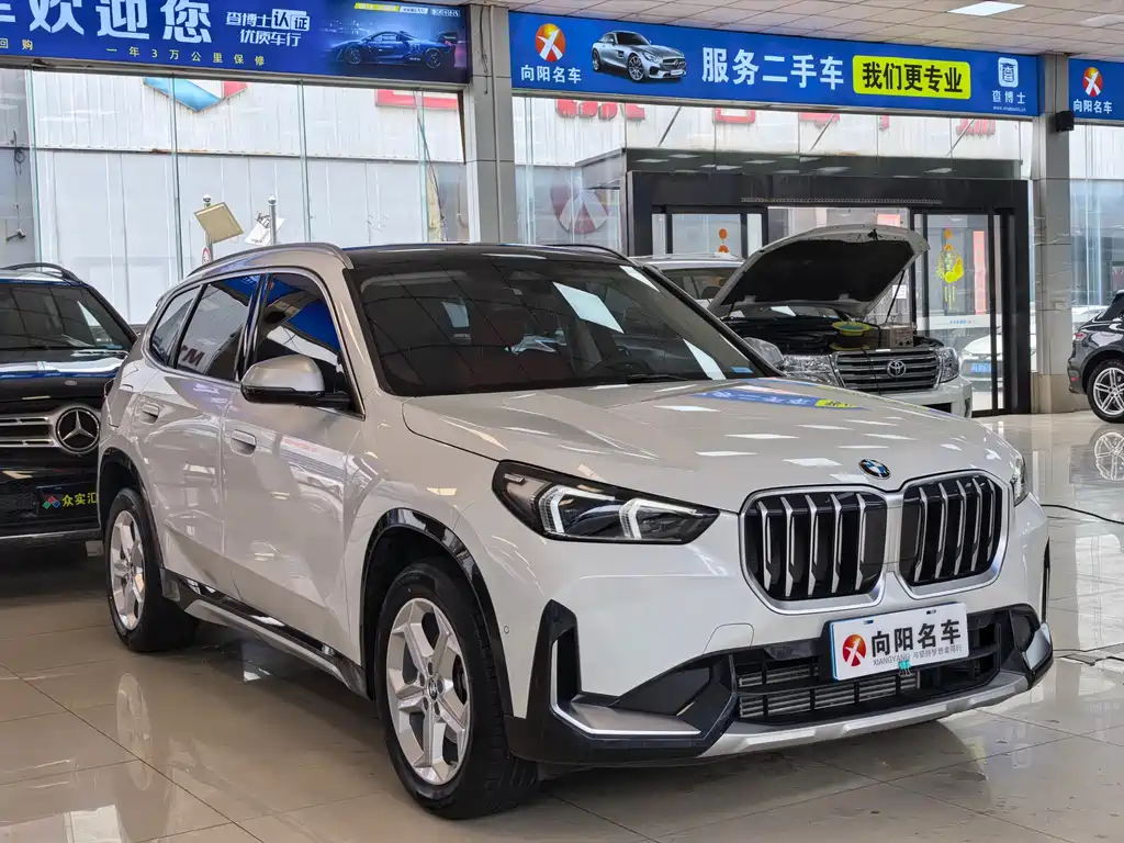 BMW BMW X1 2023 sDrive20Li X Design Package 2023 - thumbnail 2