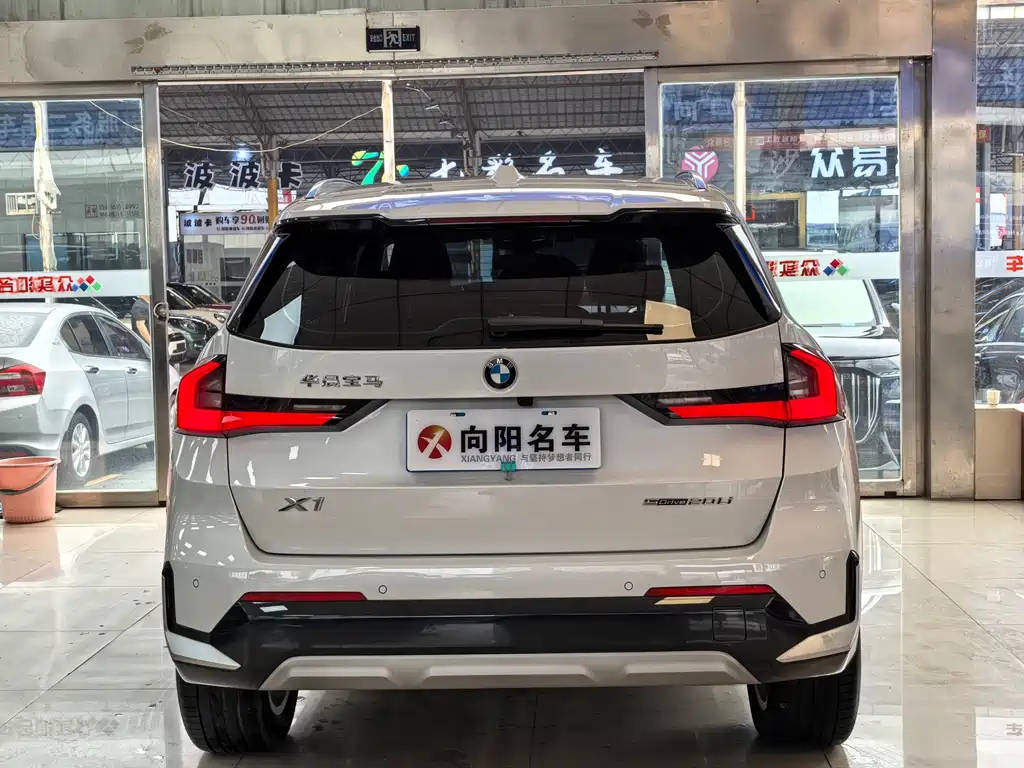 BMW BMW X1 2023 sDrive20Li X Design Package 2023 - thumbnail 4