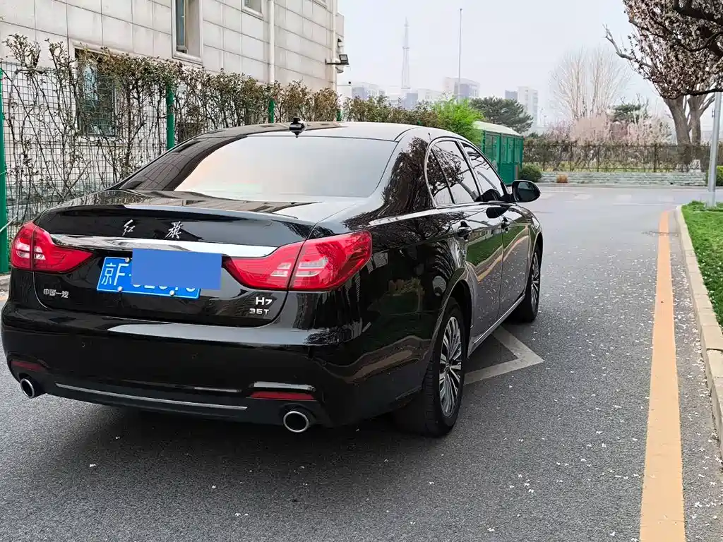 Hongqi Hongqi H7 2021 1.8T Government Edition 2021 - thumbnail 4