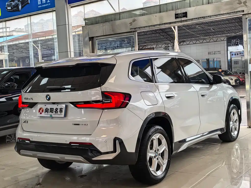 BMW BMW X1 2023 sDrive20Li X Design Package 2023 - thumbnail 6