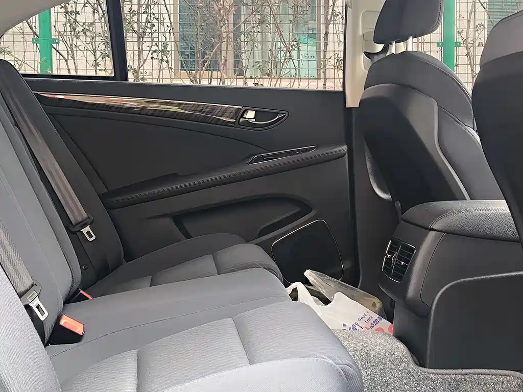 Hongqi Hongqi H7 2021 1.8T Government Edition 2021 - thumbnail 11