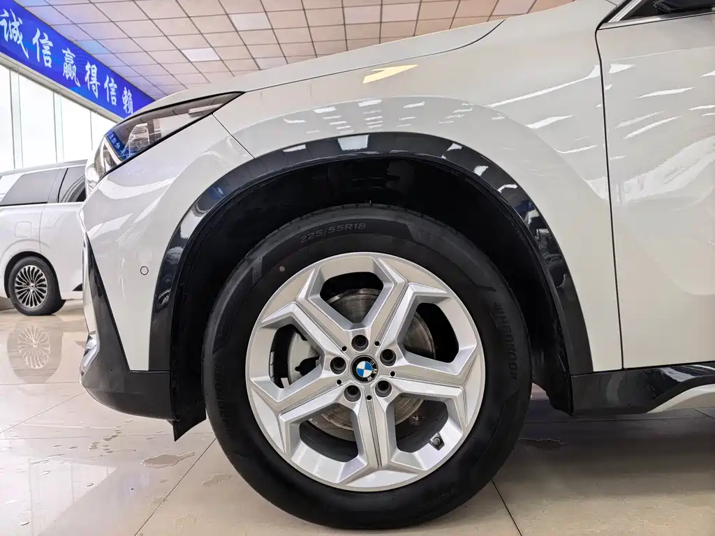 BMW BMW X1 2023 sDrive20Li X Design Package 2023 - thumbnail 18