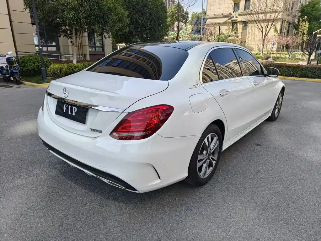 Mercedes-Benz Mercedes-Benz C-Class 2017 C 200 Sport Edition 2018 - thumbnail 8