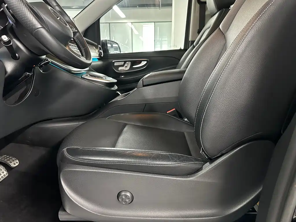 Mercedes-Benz Mercedes-Benz V-Class 2022 V 260 L Long Wheelbase Luxury Edition 2022 - thumbnail 10