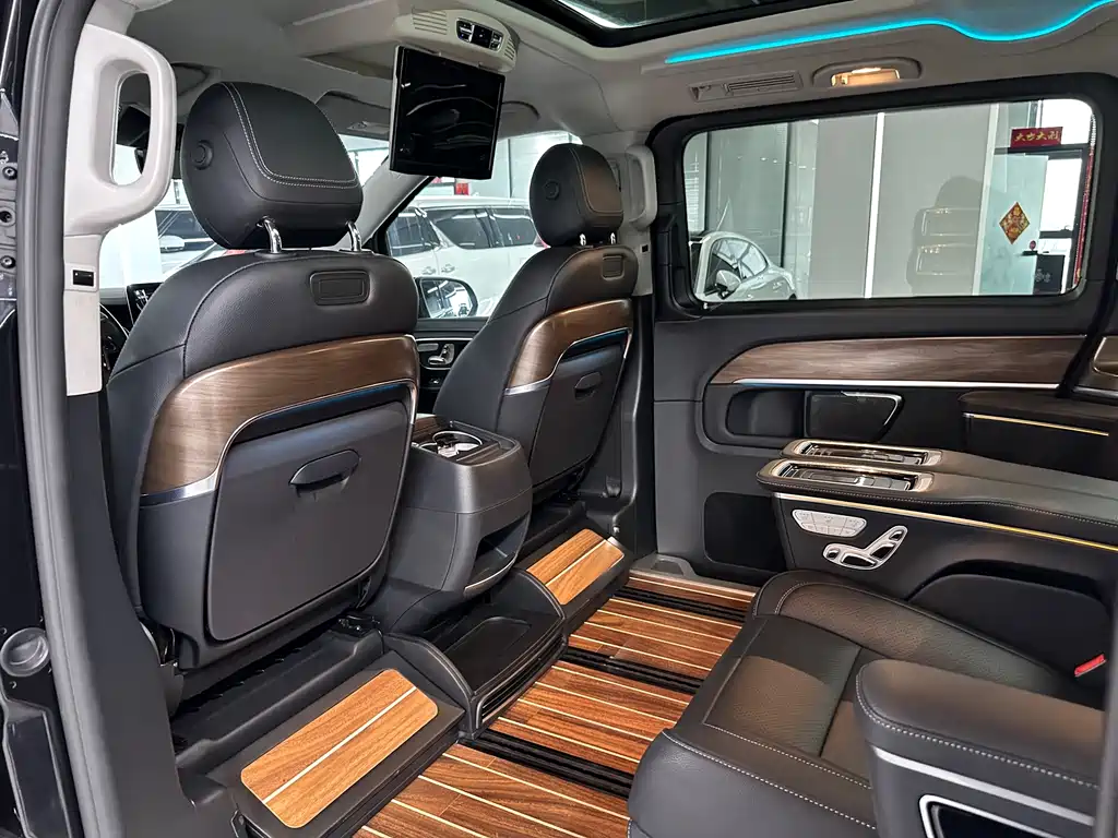 Mercedes-Benz Mercedes-Benz V-Class 2022 V 260 L Long Wheelbase Luxury Edition 2022 - thumbnail 25