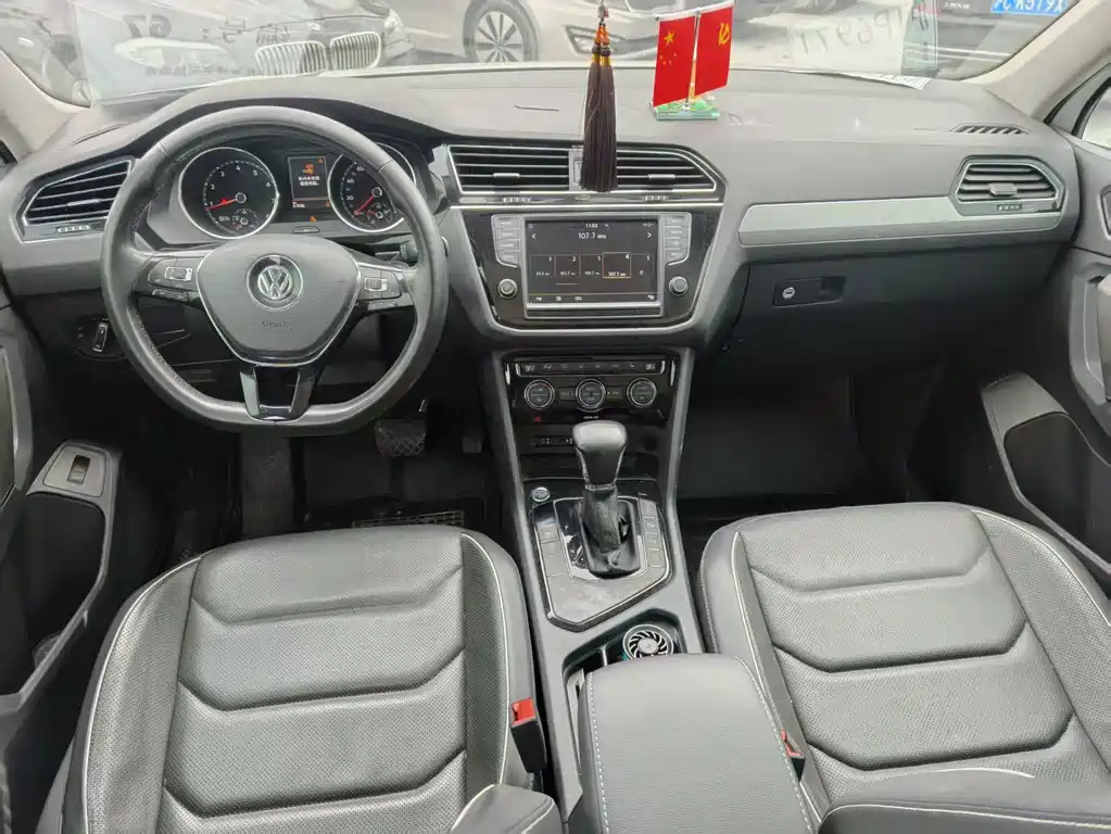 Volkswagen Volkswagen Tiguan L 2017 330TSI Automatic 2WD Style Edition 2017 - thumbnail 6