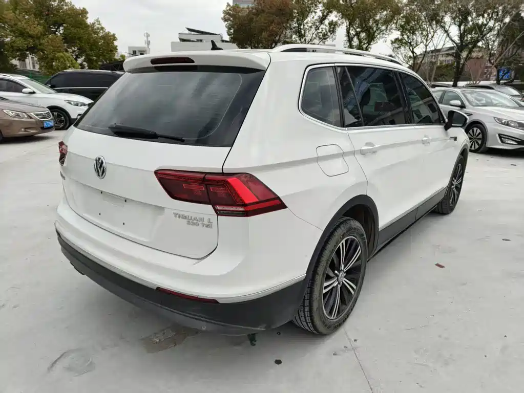 Volkswagen Volkswagen Tiguan L 2017 330TSI Automatic 2WD Style Edition 2017 - thumbnail 8