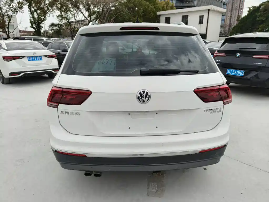 Volkswagen Volkswagen Tiguan L 2017 330TSI Automatic 2WD Style Edition 2017 - thumbnail 9