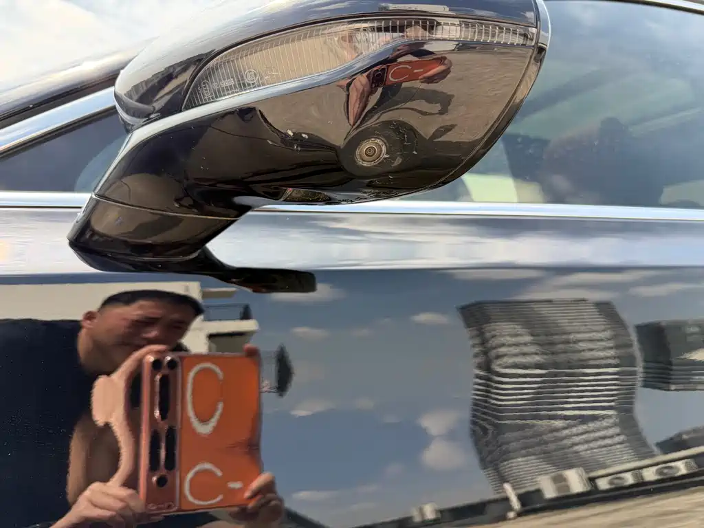 Hongqi Hongqi H5 2024 2.0T Automatic Intelligent Connectivity Flag Enjoyment Edition 2024 - thumbnail 4