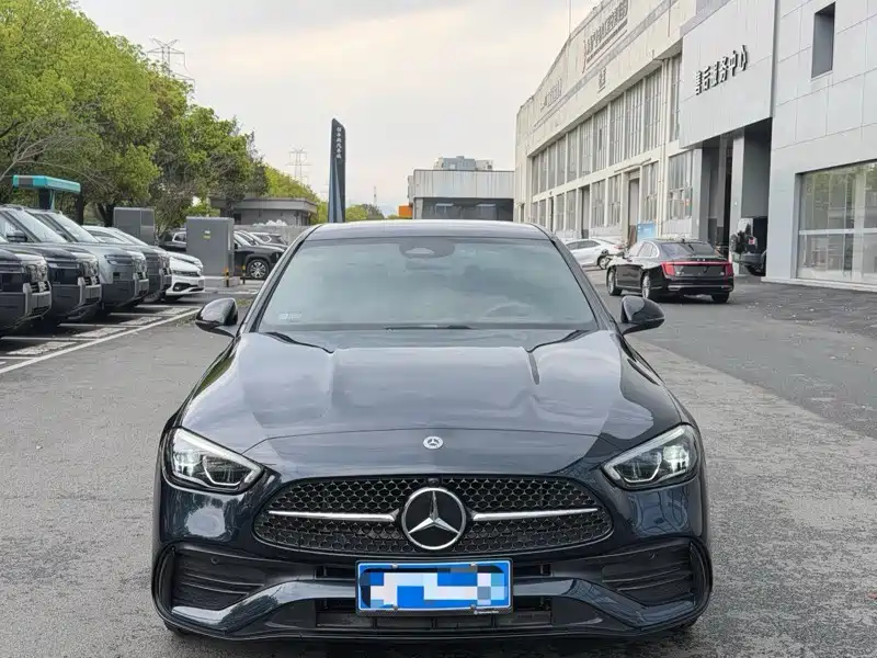 Mercedes-Benz Mercedes-Benz C-Class 2023 C 260 L Night Sport Edition 2023 - thumbnail 2