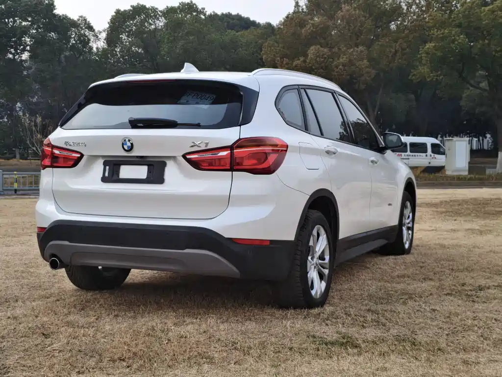 BMW BMW X1 2016 sDrive18Li Premium Model 2016 - thumbnail 12