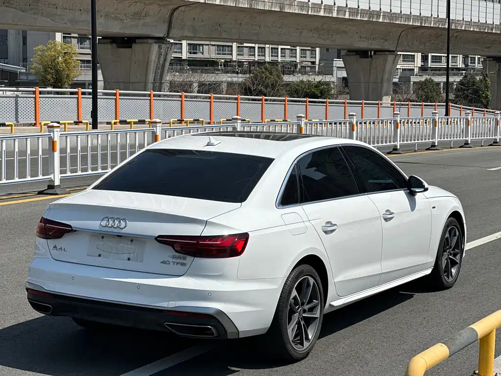 Audi Audi A4L 2023 40 TFSI Fashion Dynamic Edition 2023 - thumbnail 14