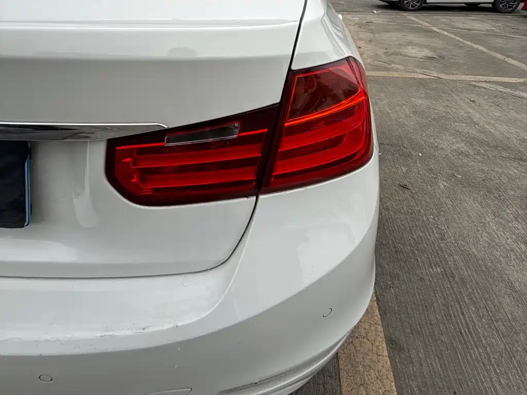 BMW BMW 3 Series 2013 320Li Fashion Edition 2014 - thumbnail 5