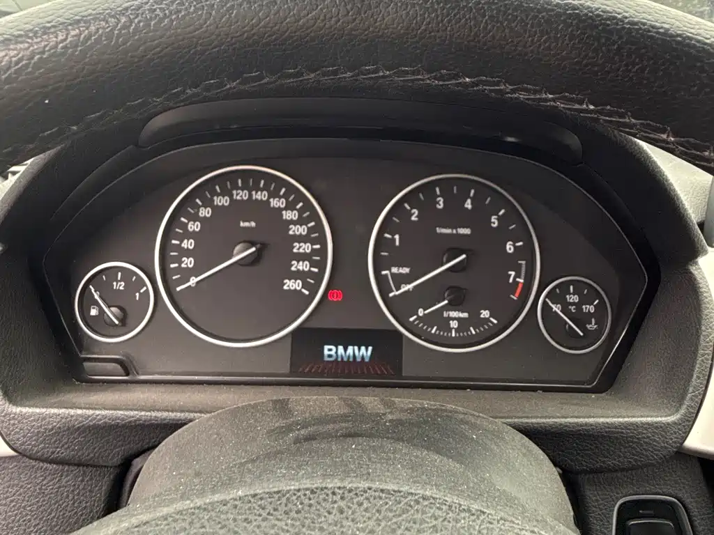 BMW BMW 3 Series 2013 320Li Fashion Edition 2014 - thumbnail 10