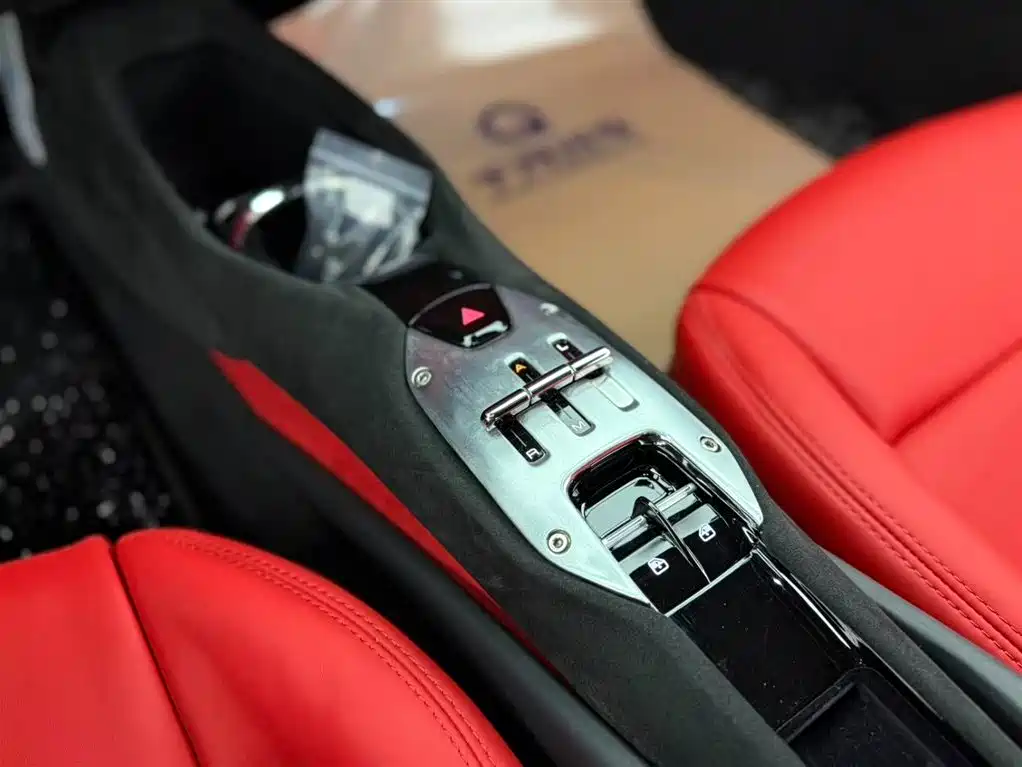 Ferrari Ferrari 296 GTB 2021 3.0T V6 2024 - thumbnail 8
