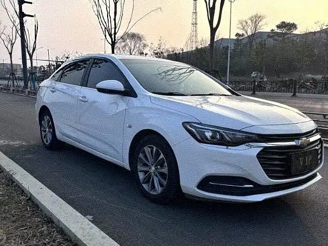 Chevrolet Chevrolet Cruze 2020 320 Automatic Joy Edition 2021 - thumbnail 3