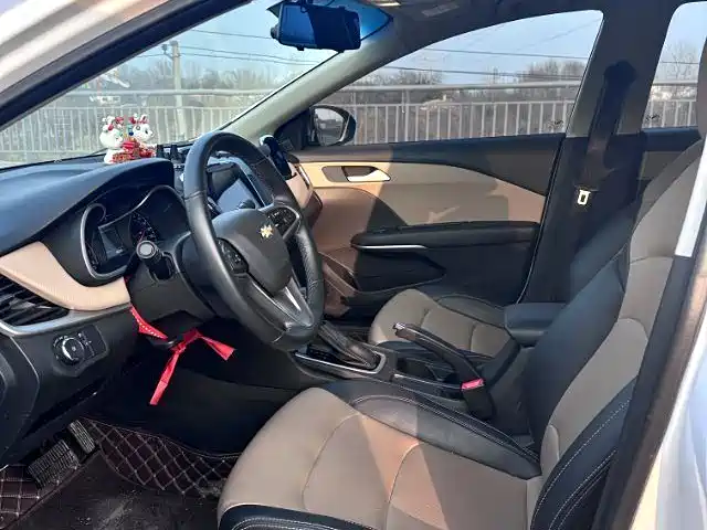 Chevrolet Chevrolet Cruze 2020 320 Automatic Joy Edition 2021 - thumbnail 6