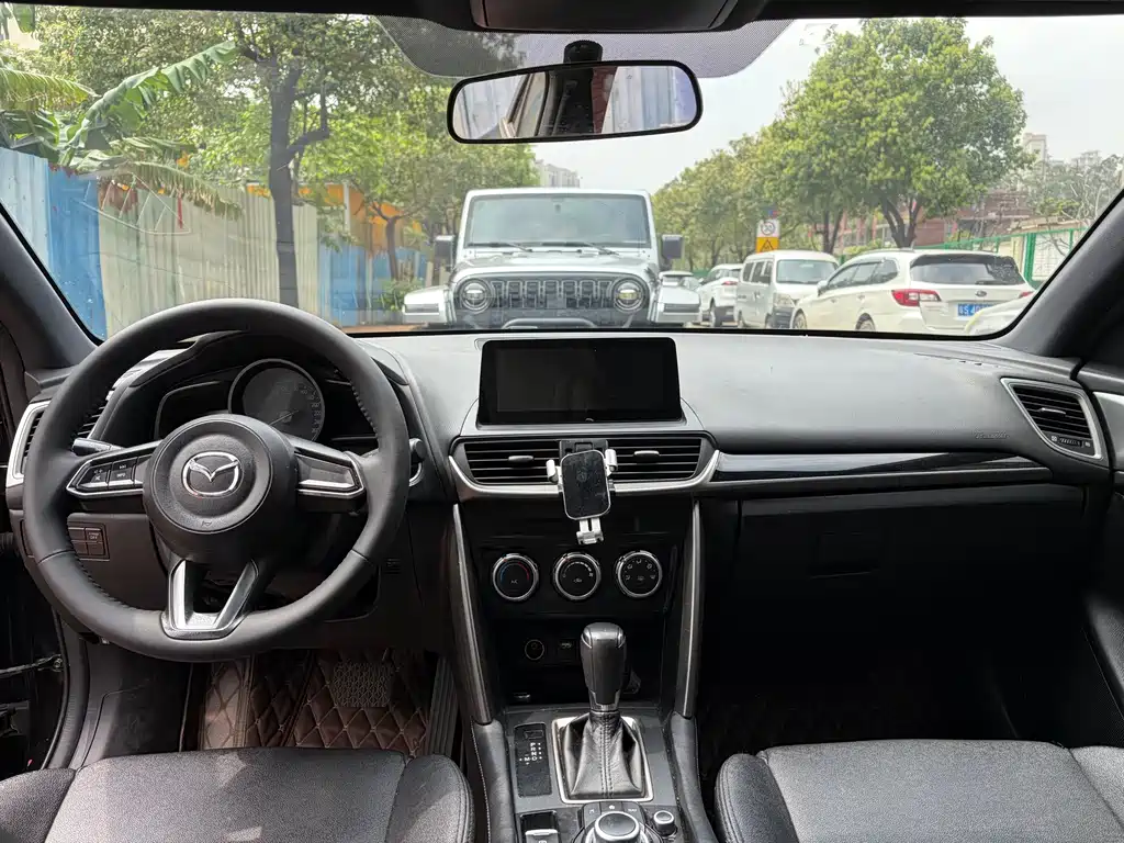 Mazda Mazda CX-4 2018 2.0L Automatic 2WD Skyactiv-Vehicle Dynamic Version China V 2018 - thumbnail 4