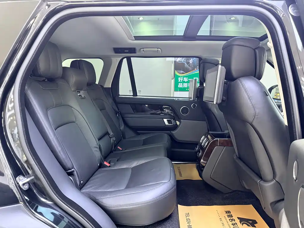 Land Rover Range Rover 2022 3.0 L6 400PS Autobiography Long Wheelbase Classic Edition 2022 - thumbnail 12