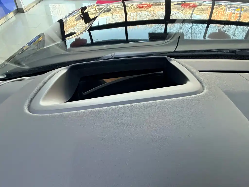 Land Rover Range Rover 2022 3.0 L6 400PS Autobiography Long Wheelbase Classic Edition 2022 - thumbnail 18