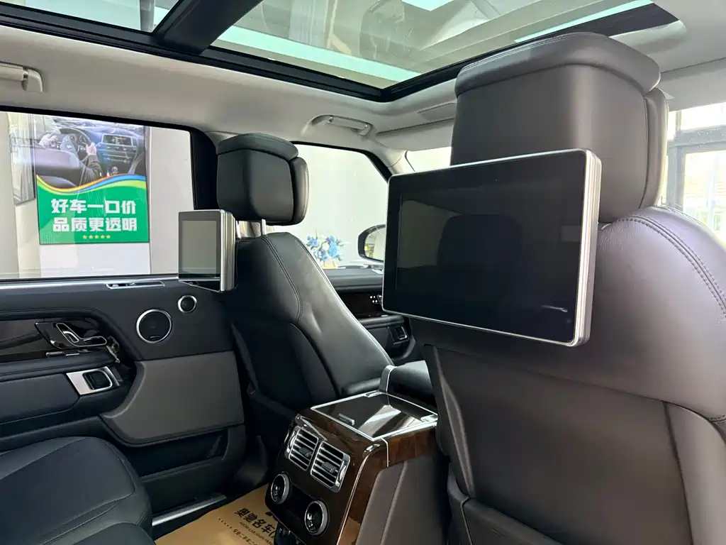 Land Rover Range Rover 2022 3.0 L6 400PS Autobiography Long Wheelbase Classic Edition 2022 - thumbnail 21