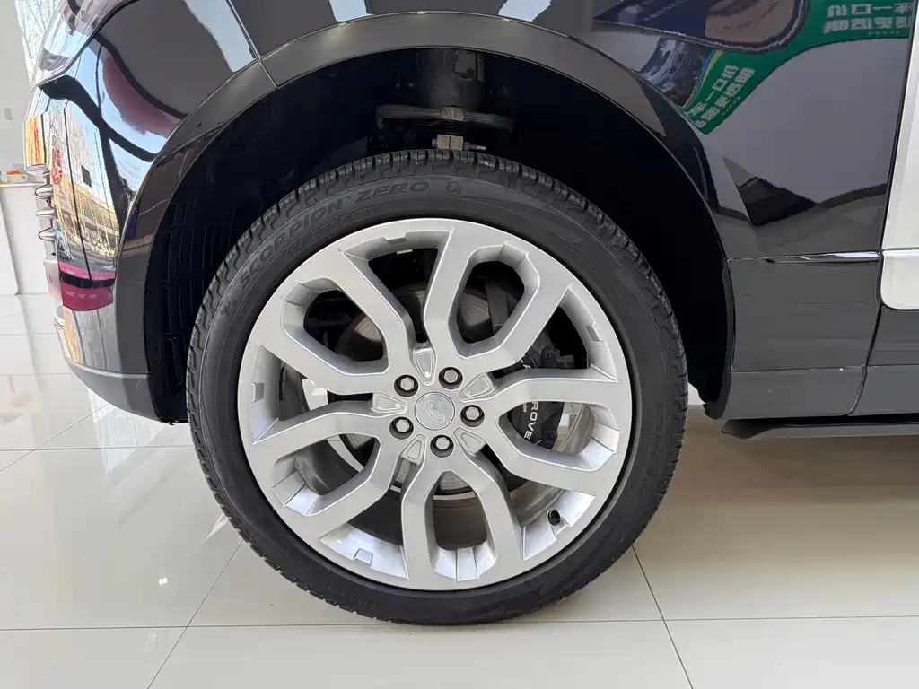 Land Rover Range Rover 2022 3.0 L6 400PS Autobiography Long Wheelbase Classic Edition 2022 - thumbnail 22