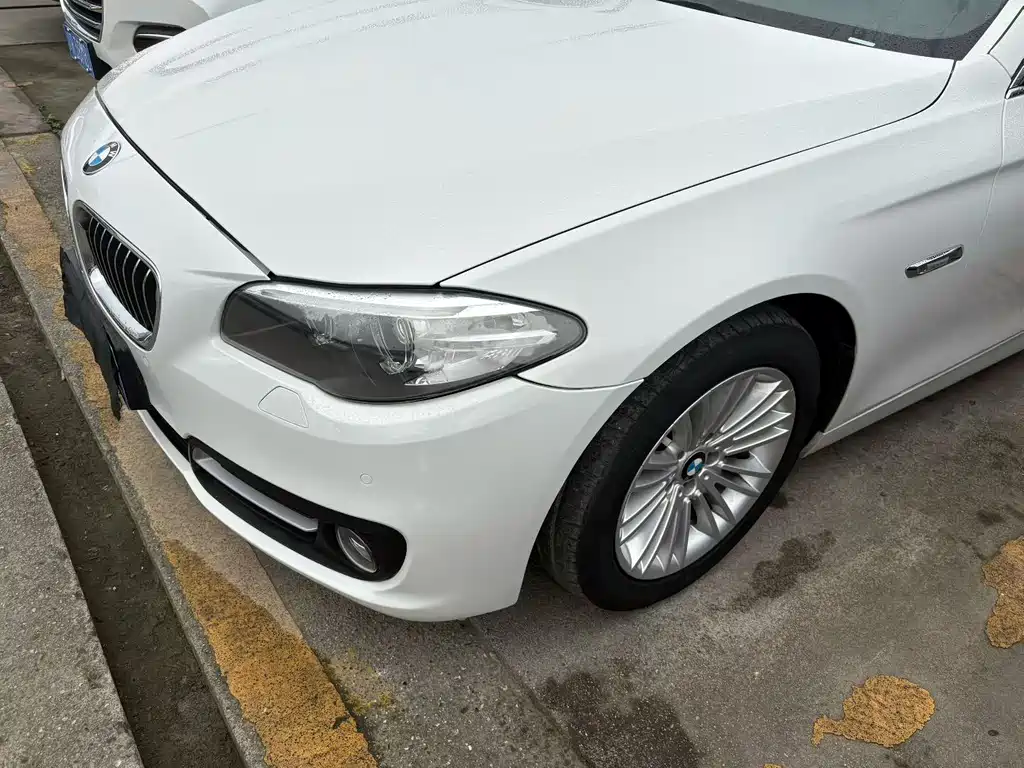 BMW BMW 5 Series 2014 525Li Luxury Design Package 2015 - thumbnail 3