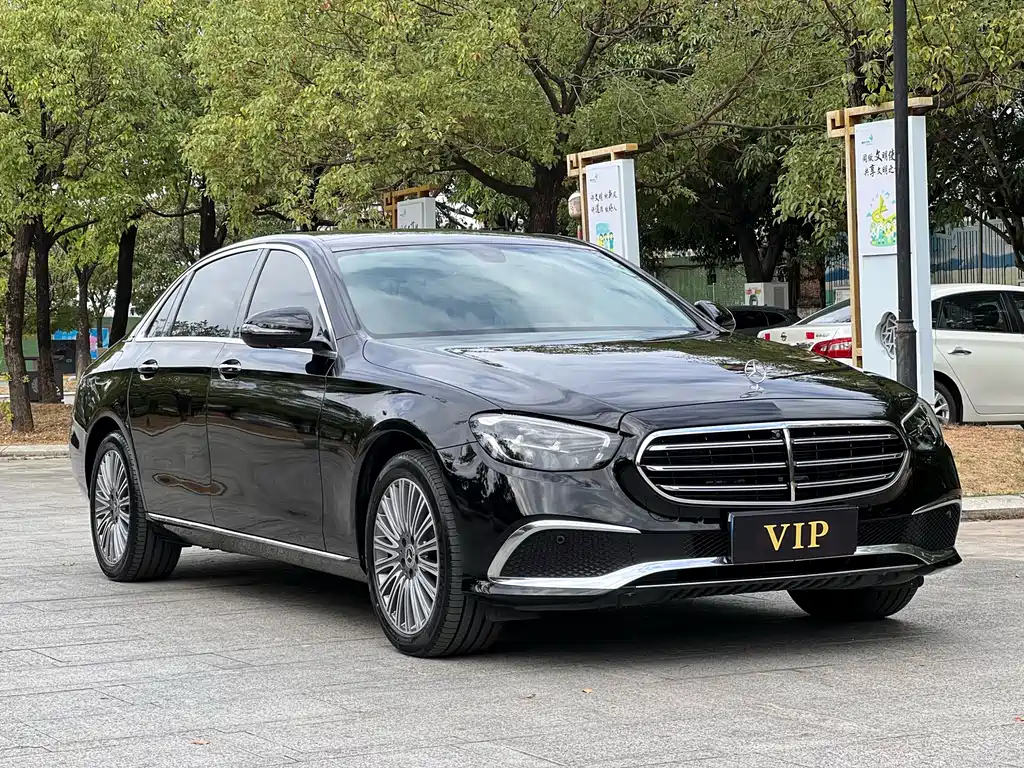 Mercedes-Benz Mercedes-Benz E-Class 2023 Model Year Facelift E 300 L Fashion Edition 2023 - thumbnail 2