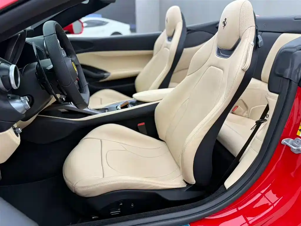Ferrari Portofino 2021 3.9T M 2023 - thumbnail 6