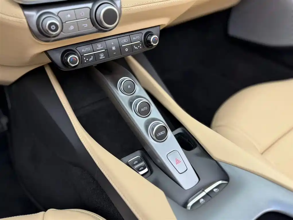 Ferrari Portofino 2021 3.9T M 2023 - thumbnail 9