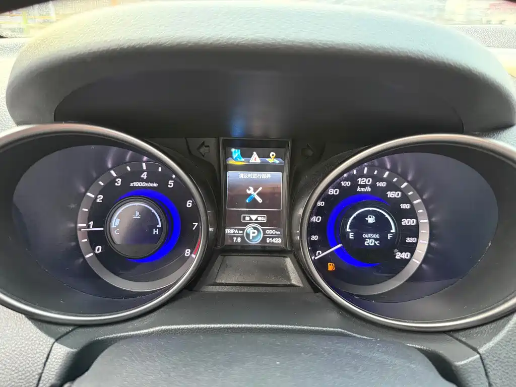 Changan Changan CS75 2014 1.8T Automatic Elite Model National V 2016 - thumbnail 18
