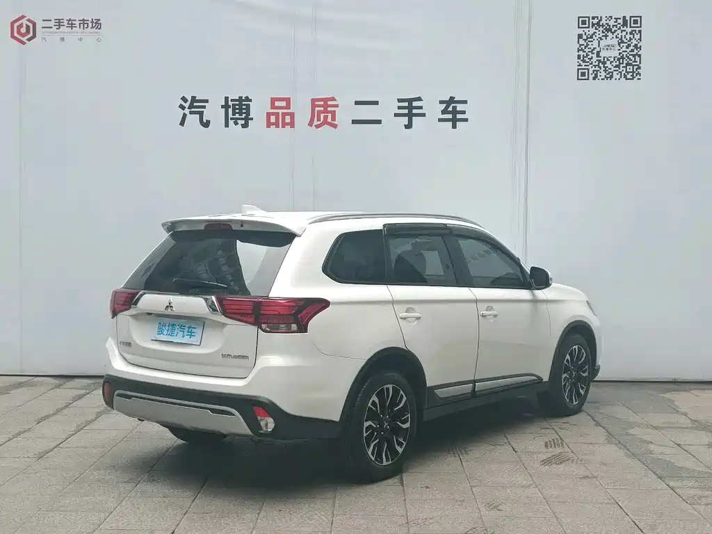Mitsubishi Outlander 2019 2.0L 2WD Comfort Edition 5-seater China VI 2019 - thumbnail 6
