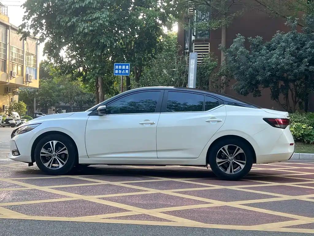 Nissan Nissan Sylphy 2022 1.6L XL CVT Intelligent Enjoyment Edition 2023 - thumbnail 9