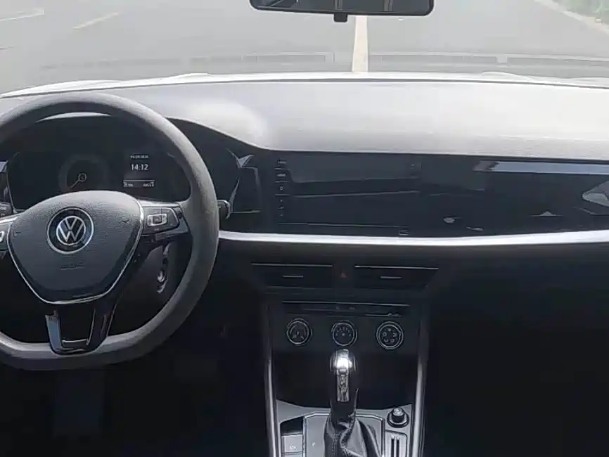 Volkswagen Volkswagen Lavida 2022 1.5L Automatic Comfort Edition 2022 - thumbnail 4