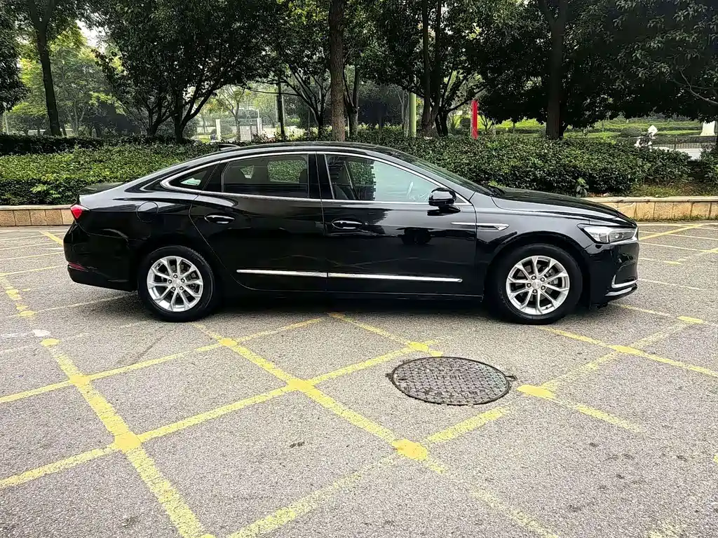 Buick Buick LaCrosse 2021 552T Luxury Edition 2020 - thumbnail 4