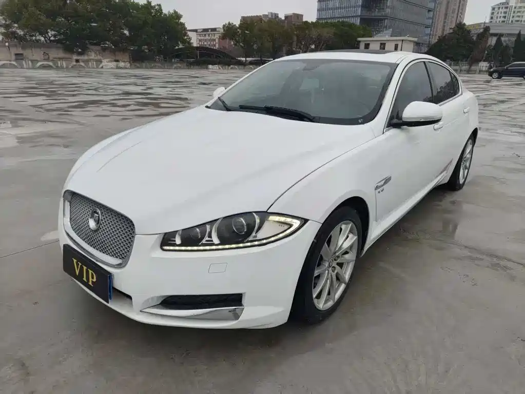 Jaguar Jaguar XF 2012 XF 3.0L V6 Portfolio 2012 - thumbnail 3