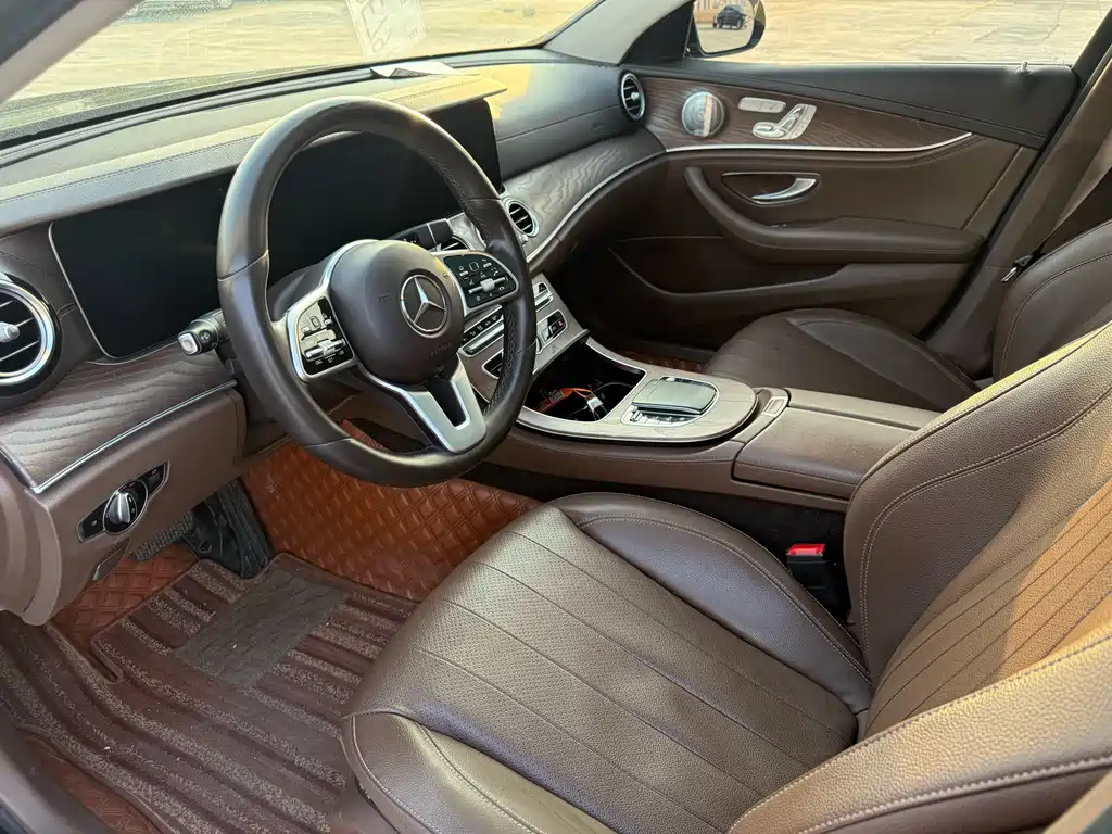 Mercedes-Benz Mercedes-Benz E-Class 2020 E 300 L Luxury 2020 - thumbnail 4