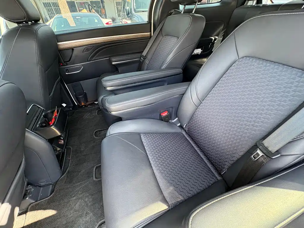 GAC Trumpchi GAC Trumpchi M8 2023 Edition Leader Series 390T Luxury Version 2023 - thumbnail 9