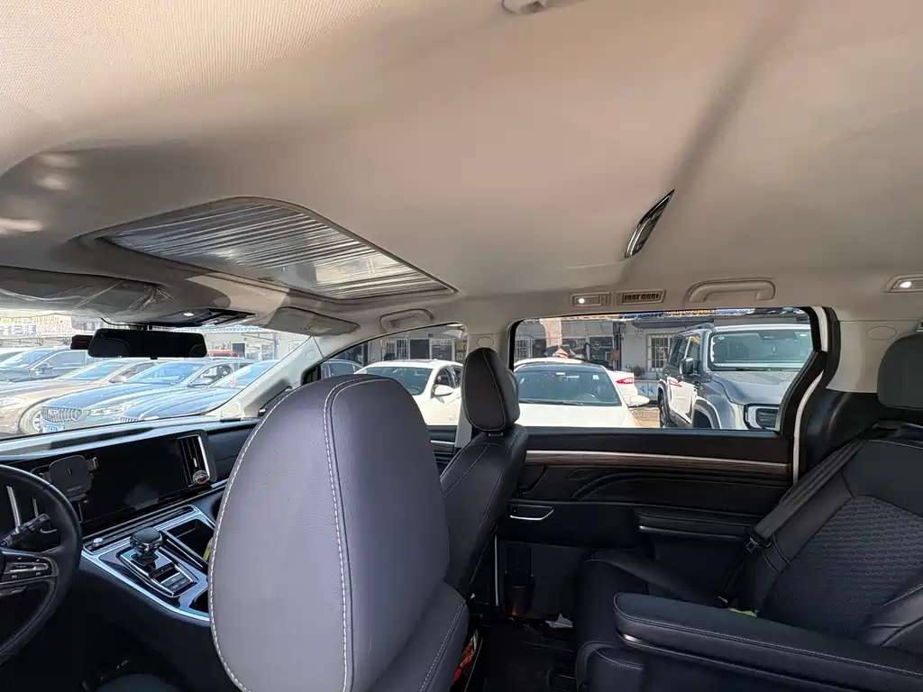 GAC Trumpchi GAC Trumpchi M8 2023 Edition Leader Series 390T Luxury Version 2023 - thumbnail 10